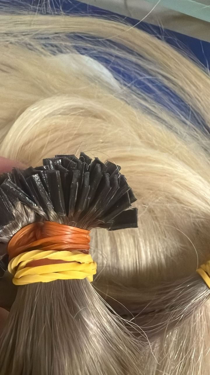 Pre-Bonded U-Tip,i tip Keratin Hair Extensions (100 strands ) - Image 5